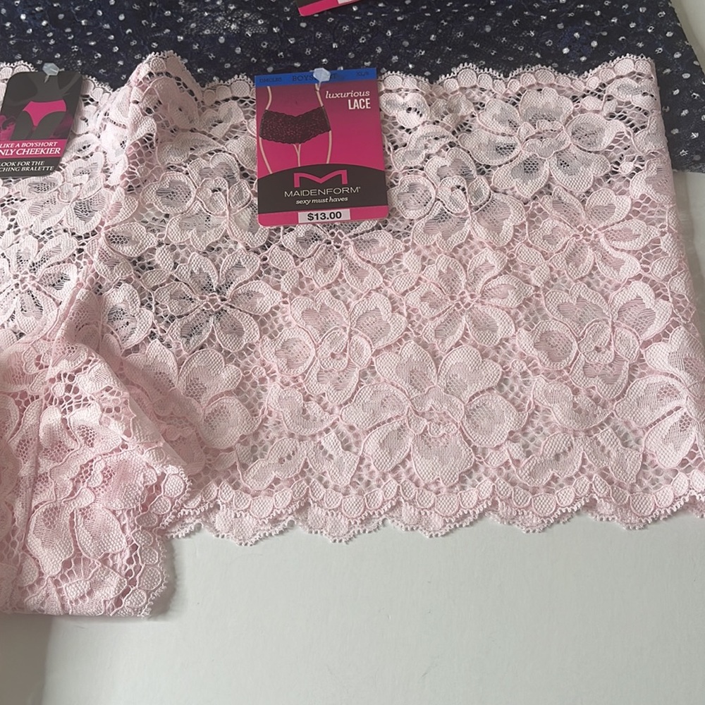 Maidenform Assortment of Lace Panties - 3 Pairs Size XL / 8 - Picture 3 of 9